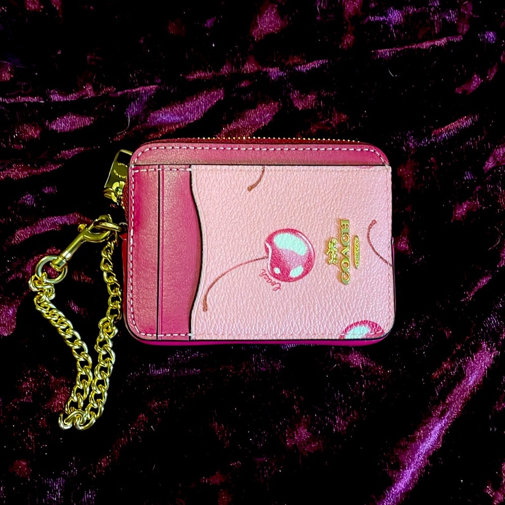 (NWT) Coach cherry print zip around card case